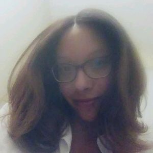 Meet your Posher, Camille